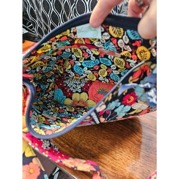 Vera Bradley Happy Snails Purse Travel Bag IPad Case Set Retired Pattern - Picture 15 of 15